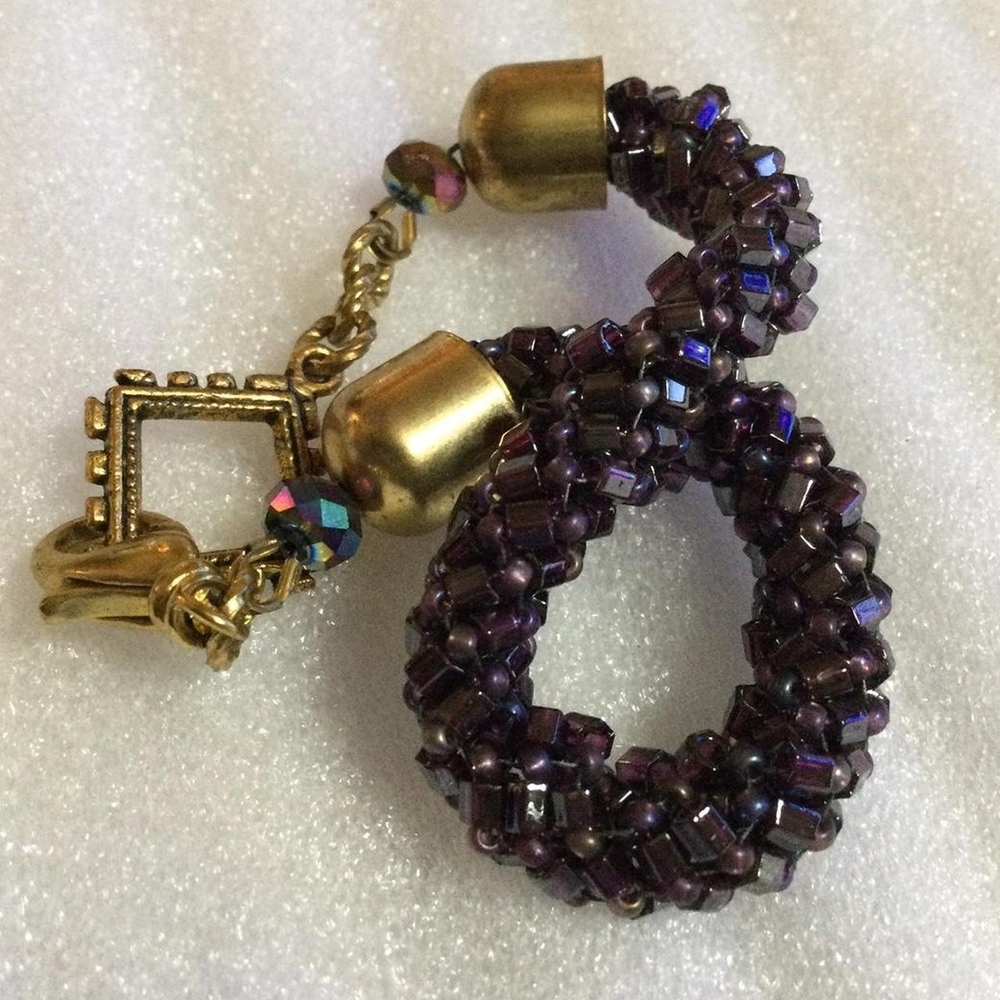 Elegant Purple Beaded Bracelet